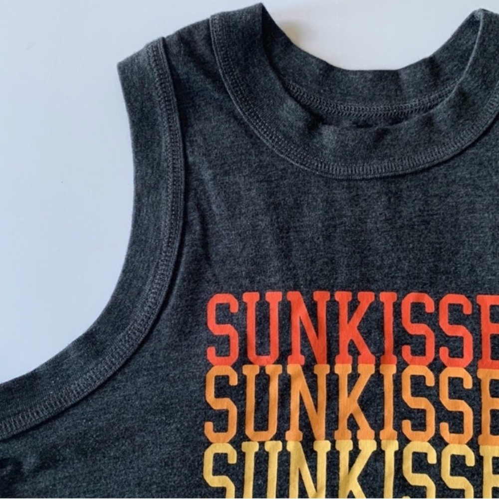 SUNKISSED GRAY SLEEVELESS TANK WOMENS SiZE XS EUC